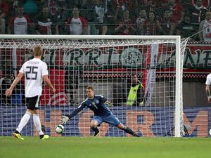 Jerman Kurang Meyakinkan, Loew Menolak Panik