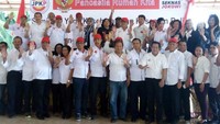 Ia pun menegaskan akan pentingnya berbagi dan bersatu dalam koridor percepatan pembangunan Bandara Bali Utara demi pemerataan dan pengentasan kemiskinan yang terbilang masih tinggi di wilayah tersebut. Foto: dok. Seknas Jokowi