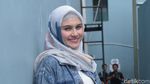 Intip Gaya Bumil Zee Zee Shahab yang Kece