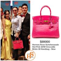 Tas Zaskia Gotik seharga Rp 1,2 miliar.