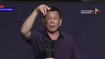 Detik-detik Sebelum Duterte Mendadak Cium Bibir Perempuan di Korsel