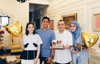 Intip 10 Momen Pacar Chelsea Islan, Daffa Wardhana Saat Makan