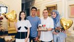 Intip 10 Momen Pacar Chelsea Islan, Daffa Wardhana Saat Makan