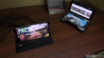 Asus juga meluncurkan kelengkapan ekosistem untuk smartphone gaming ROG ini. Foto: Muhamad Reza Sulaiman/detikINET
