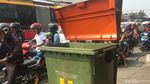 Penampakan Tong Sampah Made in Jerman di Jatinegara