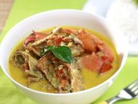 Menu Ke-23 : Sedapnya Kari Ikan dan Kare Kepiting yang Gurih Kaya Bumbu
