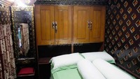 Fasilitas lain yang mewah ialah adanya kamar tidur. Dok. Kereta Api Pariwisata.