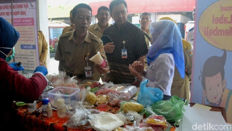 Makanan Berwarna Marak, DPR Imbau BPOM Perketat Pengawasan Makanan Berwarna Marak, DPR Imbau BPOM Perketat Pengawasan