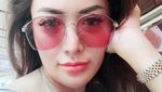 Pilih Mana? Cinta Ratu dengan Hijab atau Tidak?