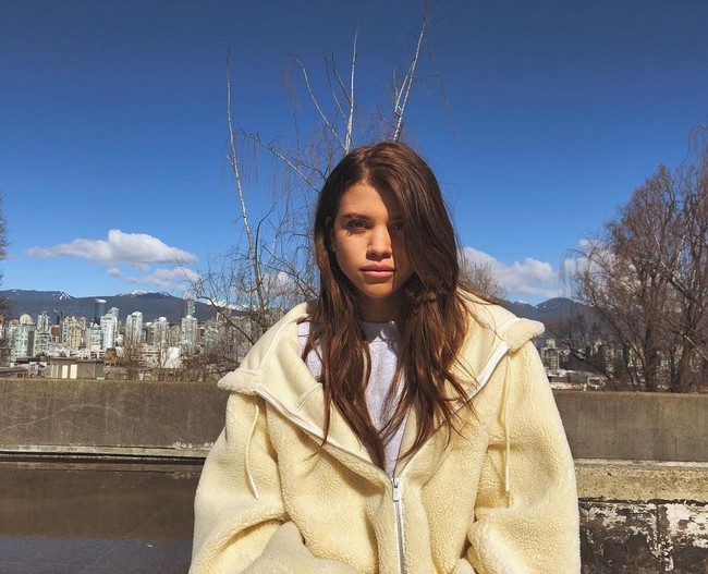 Adik Kourtney, Khloe Kardashian bahkan menganggap Sofia seperti adiknya sendiri. Sofia pun berteman baik dengan Kendall Jenner. Foto: Instagram/sofia richie