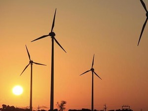 REC Jadi Kunci Percepatan Investasi Pembangkit Listrik EBT di Indonesia