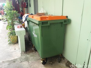 Polemik Tong Sampah Jerman, Risma: Surabaya Punya 1.000 Lebih