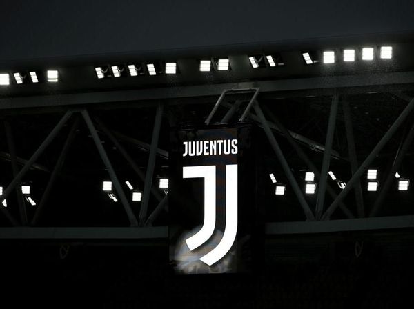 Juventus Rilis Jersey Home 2026/27, Ada Nuansa Emas