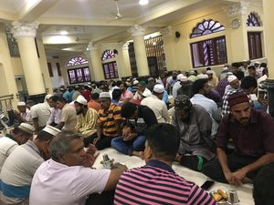 Ramadan di Kolombo: dari Takjil hingga Lotre