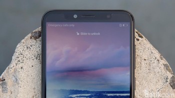 Pada bagian depan, 7A mengusung kamera dengan resolusi 8 MP. Foto: Muhammad Ridho