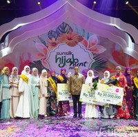 Puncak acara Sunsilk Hijab Hunt 2018 digelar Minggu malam (03/06/2018). Tiga juri cantik yang hadir, yaitu Melly Goeslaw, Vivi Zubedi, dan Intan Erlita telah memutuskan tiga pemenang utama, pemenang harapan, dan pemenang terinspiratif. Foto: Nico/Detikcom, Pradita/Detikcom