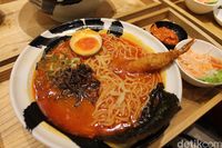 Menya Musashi Bukotsu: Ramen Halal dengan Mie Lembut dan Kuah Gurih!