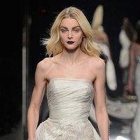 Jessica menjadi salah satu model paling sibuk di 2007. Dia tampil di fashion show ternama seperti Chanel, Christian Dior, Givenchy, dan Jean Paul Gaultier.  Foto: Getty Images