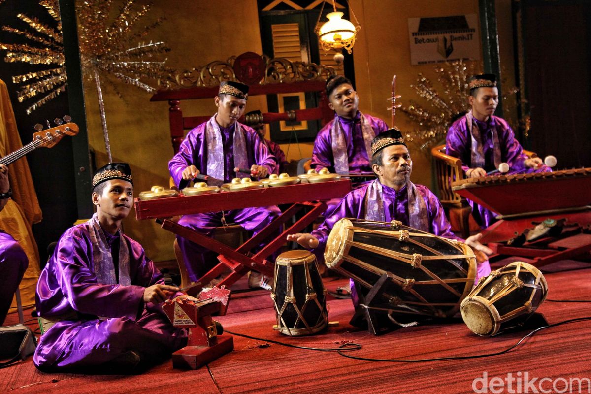 musik tradisional gambang kromong berasal dari daerah