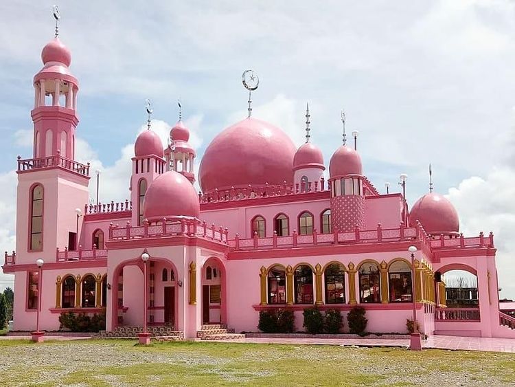 Foto: 3 Masjid Pink di Dunia, Semuanya Indah dan Megah