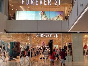 Retailer Fashion Forever 21 Dikabarkan akan Ajukan Bangkrut