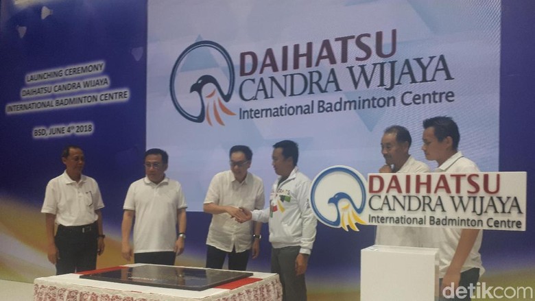 Bangun GOR, Candra Wijaya Gandeng Perusahaan Mobil