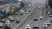 Saat ini, aturan ganjil-genap berlaku di ruas Jalan Sudirman-Thamrin dan Jalan Gatot Subroto. Ganjil genap diterapkan Senin-Jumat, kecuali tanggal merah, pada pukul 07.00-10.00 WIB dan 16.00-20.00 WIB. Saat Asian Games rencananya diberlakukan tanpa jeda waktu. Namun itu pun belum pasti.
