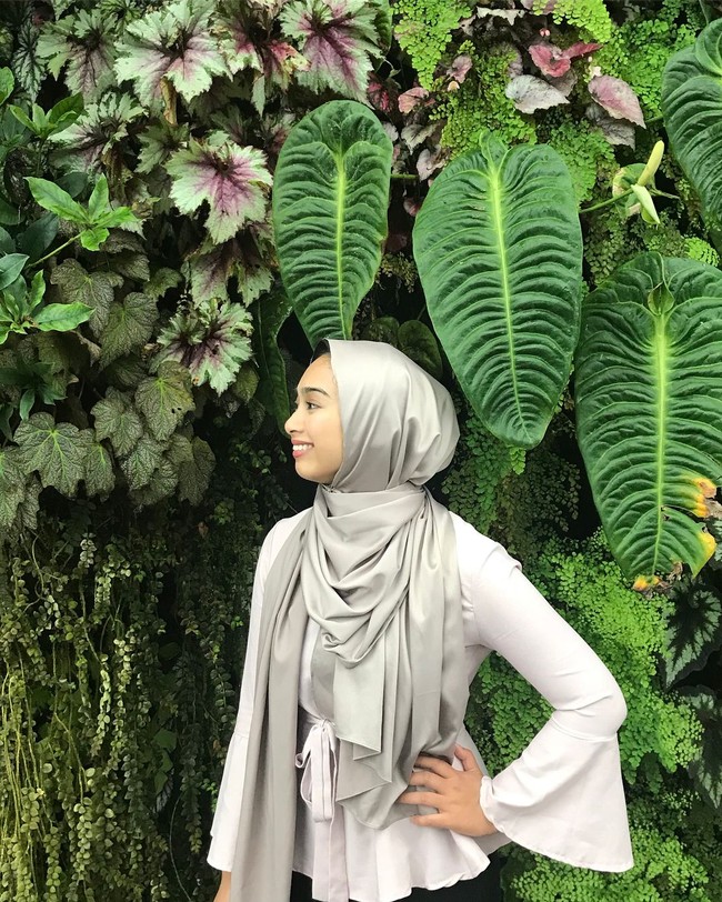 Nurul Shamsul, wanita berdarah Indonesia-Malaysia jadi hijabers pertama yang masuk 20 besar finalis Miss New Zealand 2018. Ayah Nurul berasal dari Malaysia, sedangkan ibunya berasal dari Indonesia. Foto: Instagram Nurul Shamsul