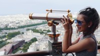 Menatap keindahan Paris (_irishbella_/Instagram)