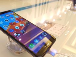 Smartphone Honor 7A Tiba di Jakarta