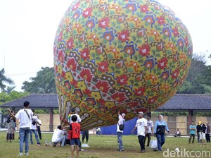 Tradisi Lepas Balon Udara Akan Diganti Jadi Balon Tambat