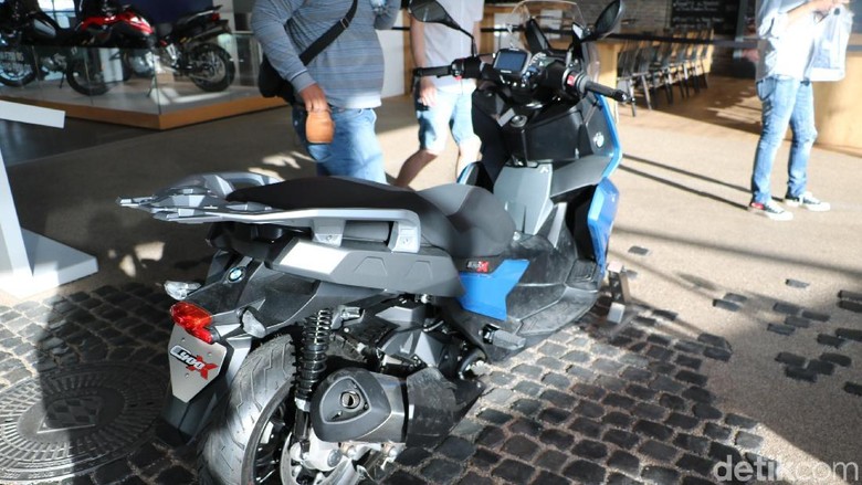 BMW C400X Foto: Dadan Kuswaraharja BMW C400X Foto: Dadan Kuswaraharja