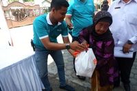 BNI Salurkan 6.000 Paket Sembako Murah untuk Keluarga Pekerja