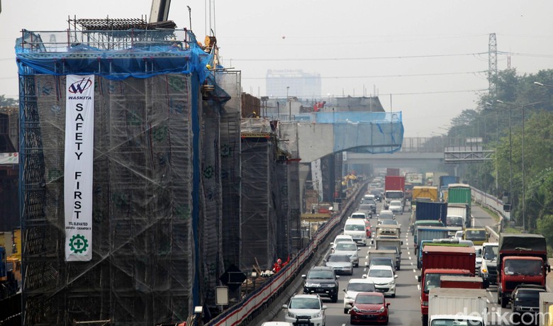 Dahulukan Tol Japek Elevated, Proyek LRT dan Kereta Cepat 