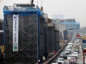 Dahulukan Tol Japek Elevated, Proyek LRT dan Kereta Cepat Ditunda