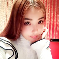 I can’t believe, that you 47 years old!!! It’s amazing! You look like schoolgirl! Wonderful!!! puji netizen. you are so beautiful, pujian lainnya untuk Risa.  Foto: Instagram