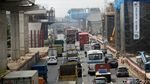 H-10 Lebaran Proyek Tol Layang Jakarta-Cikampek Disetop