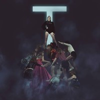 Aku suka membuat dan memakainya. Itulah yang memotivasiku untuk terus berkarya. Komentar positif dari sesama penggemar Taylor juga menjadi alasanku, kata Lotte kepada Huffington Post. Foto: Instagram/@teatimetay13