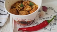 Mie bakso goreng yang satu ini terlihat sangat nikmat. Konon katanya ini adalah usaha milik Muhammad Alvin Faiz. Wow, terlihat enak ya? Foto: Instagram @alvin_411