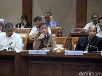 Debat Panas Jonan dan Komisi VII Soal BBM dan Listrik