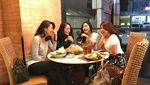 10 Pose Keren Siti Badriah, Si Syantik yang Suka Ngeliwet dan Ngopi