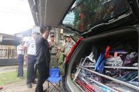 Aparat Usir Mobil Toko  yang Mangkal di Zona Merah Bandung