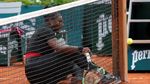Serena Mundur, Tak Ada Lagi Ratu Wakanda di Prancis Terbuka 2018