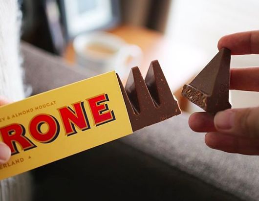 tren Toblerone Tunnel di Instagram