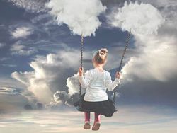 Potret Dunia Mimpi Ini Dibuat Cuma Modal iPhone