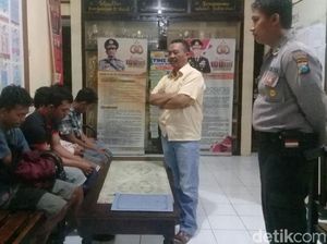 Kencing Sembarangan, 5 Pemuda di Situbondo Diciduk Polisi