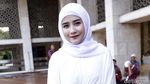 Saat Prilly Latuconsina Cantik Natural