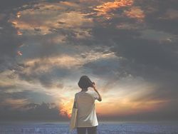 Potret Dunia Mimpi Ini Dibuat Cuma Modal iPhone