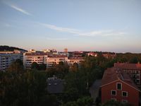 Langit musim panas Stockholm pukul 10 petang. 
