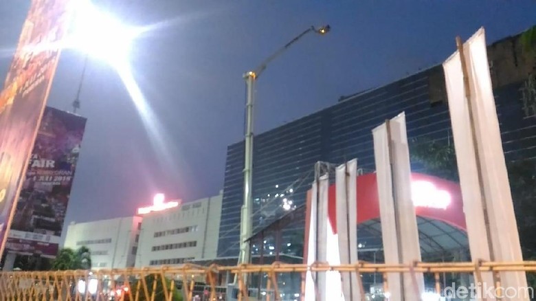 Selidiki Penyebab Kebakaran, Polisi Segera Olah TKP di Gedung PRJ Selidiki Penyebab Kebakaran, Polisi Segera Olah TKP di Gedung PRJ